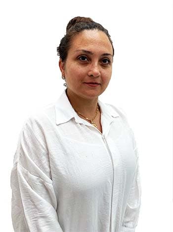 Dr. Maryam Sadraie — Teacher of Science at iBOS